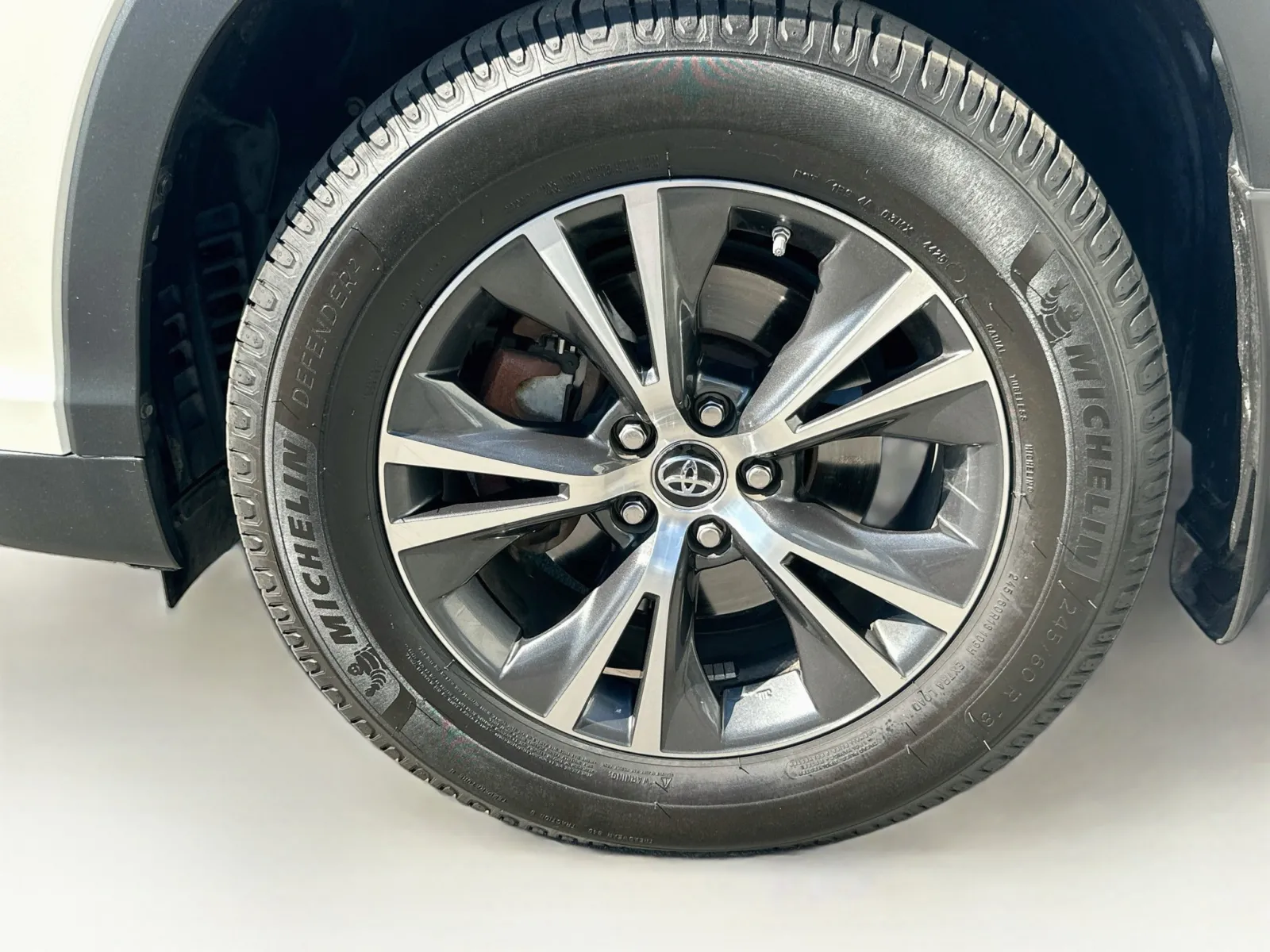 Toyota Highlander photo 24
