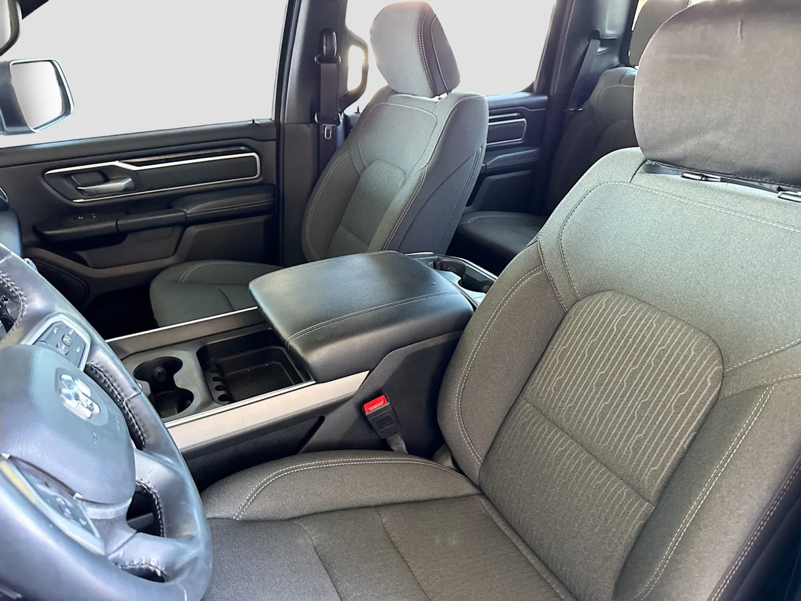 Ram 1500 photo 13