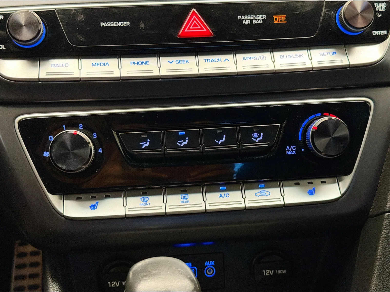Hyundai Sonata photo 10