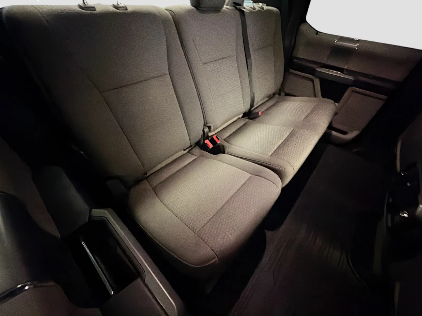 Ford F-250 photo 14
