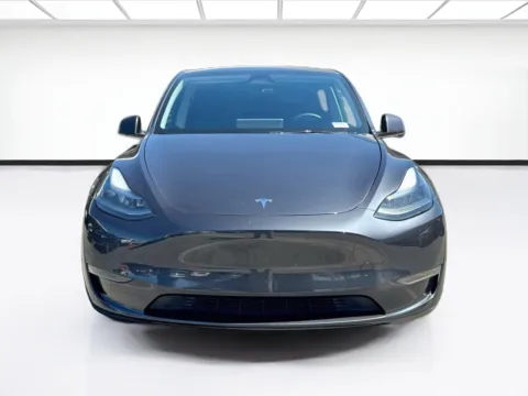 Photos of 2024 Tesla Model Y for sale in Fontana, CA at KarGenie