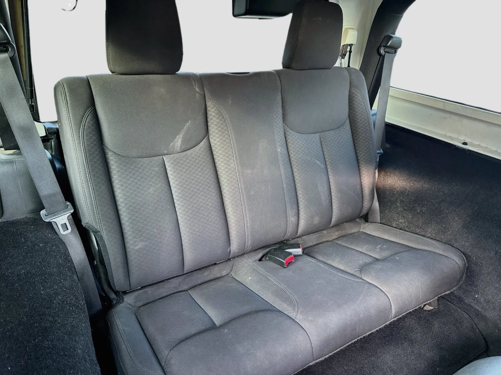 Jeep Wrangler photo 15