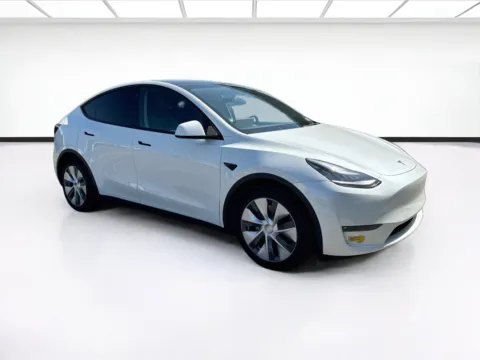 Another view of 2021 Tesla Model Y Long Range for sale in Fontana, CA at KarGenie