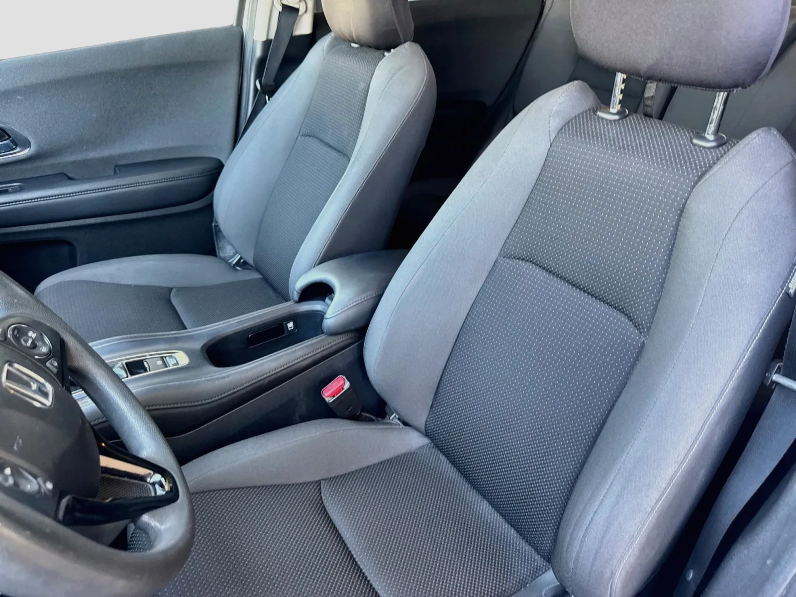 Honda HR-V photo 12