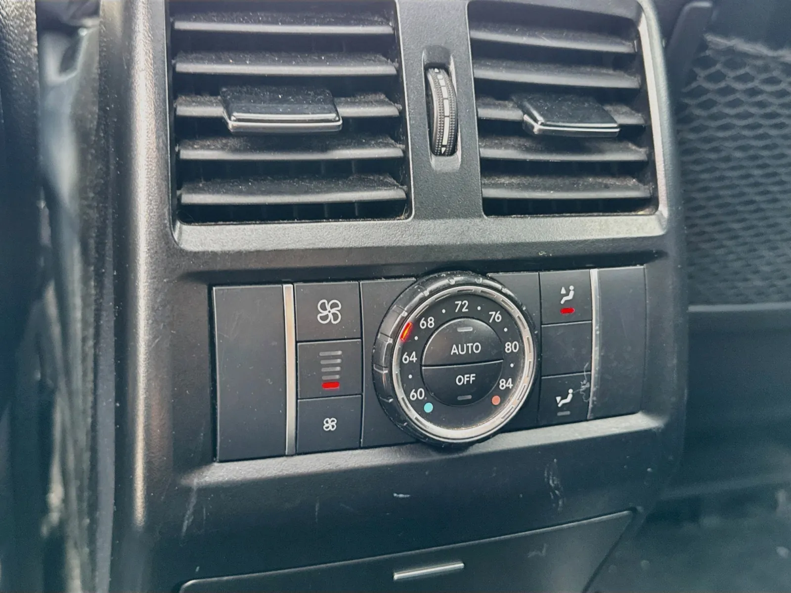 Mercedes-Benz GLS photo 18