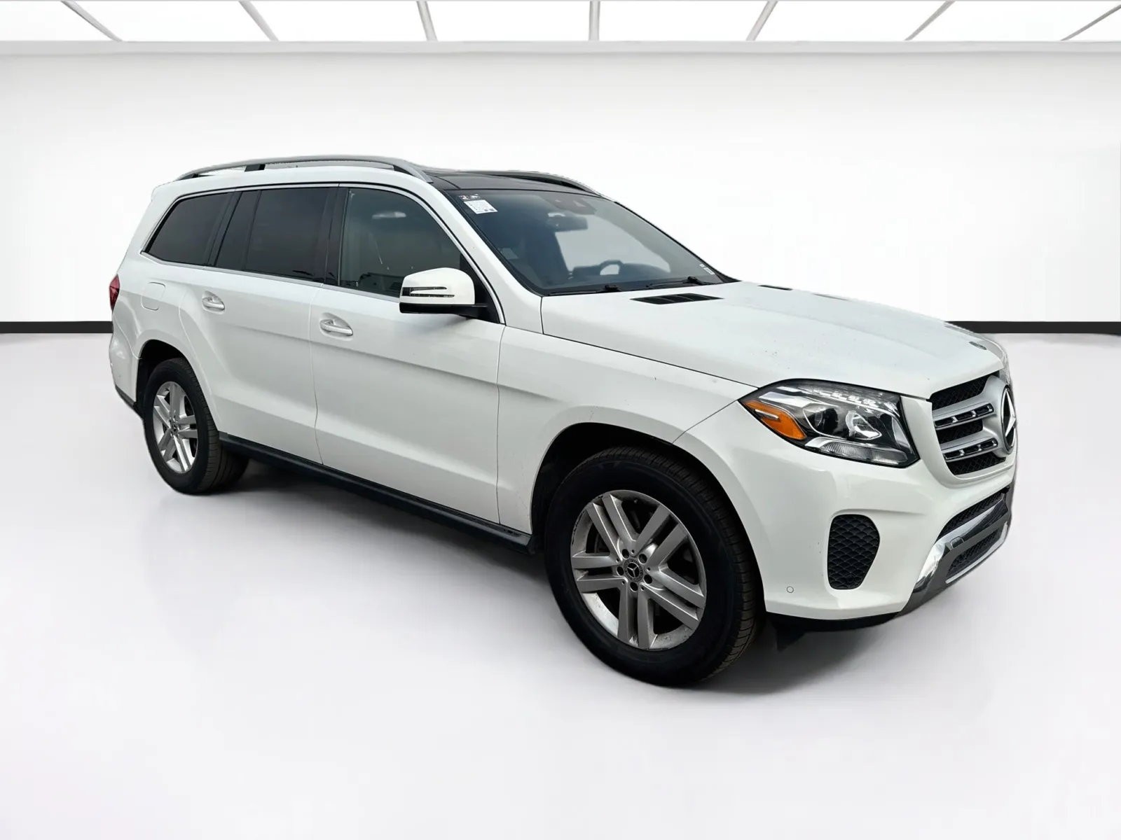 Mercedes-Benz GLS photo 3