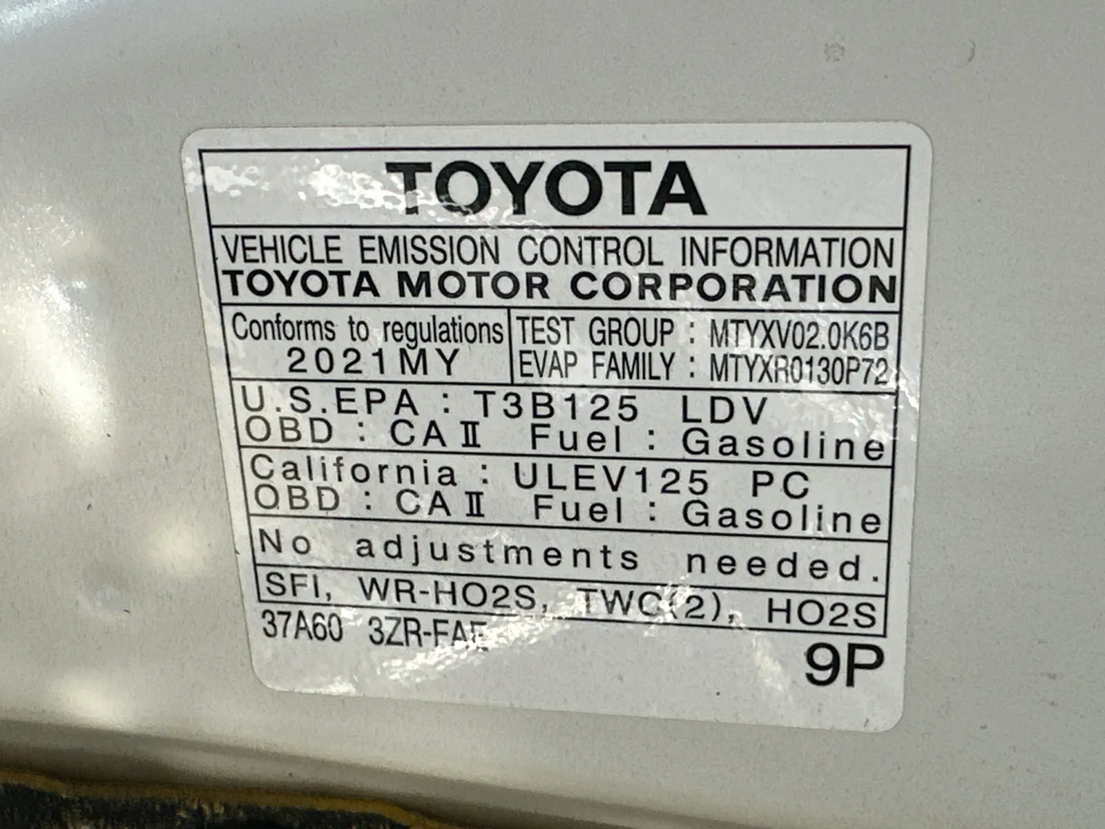 Toyota C-HR photo 22
