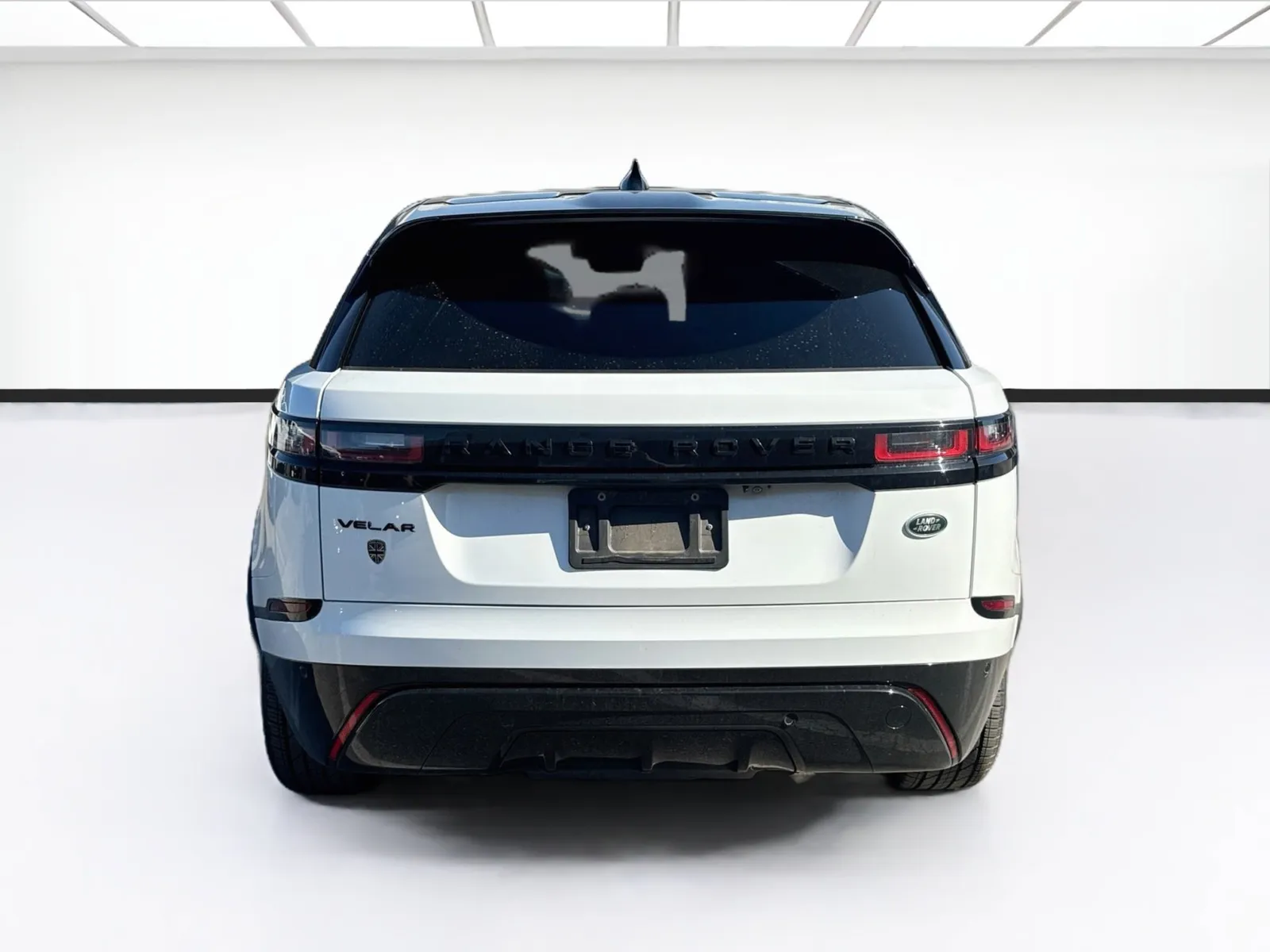Land Rover Range Rover Velar photo 5
