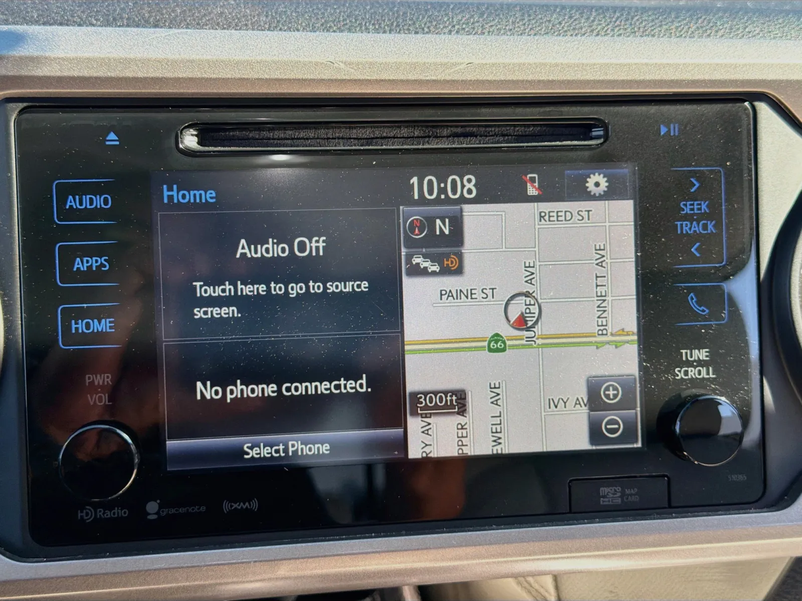 Toyota Tacoma photo 11