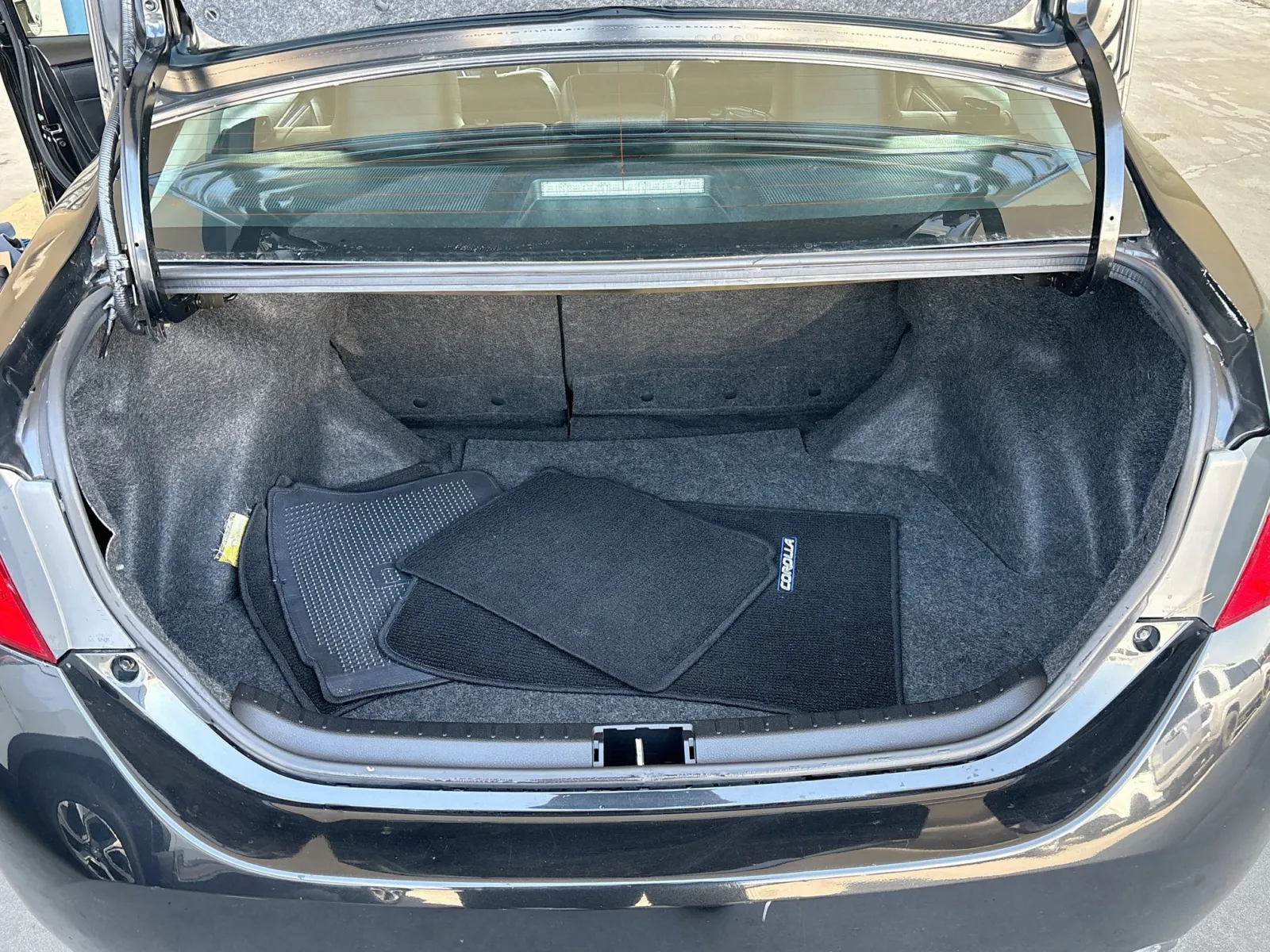 Toyota Corolla photo 17