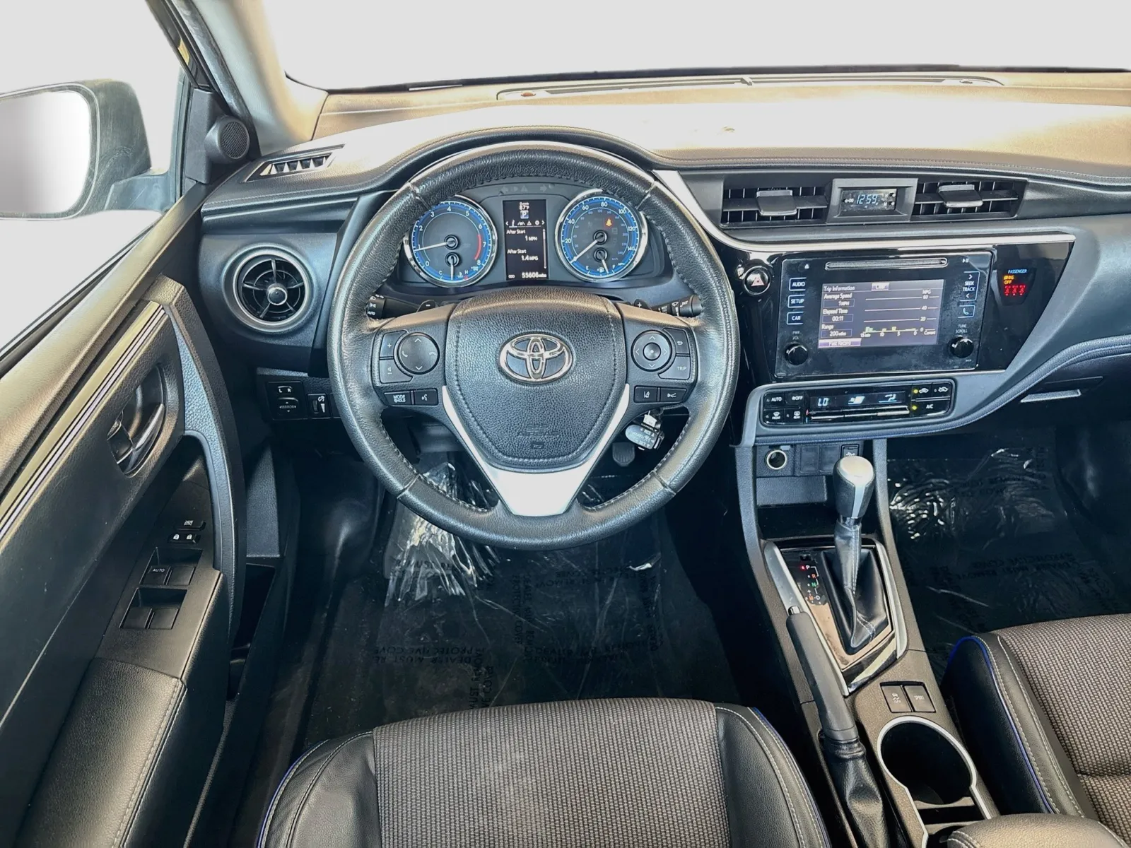 Toyota Corolla photo 15