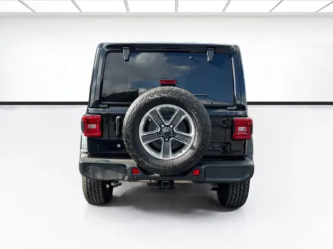 More photos of 2019 Jeep Wrangler Unlimited Unlimited Sahara one touch sky roof at KarGenie, CA