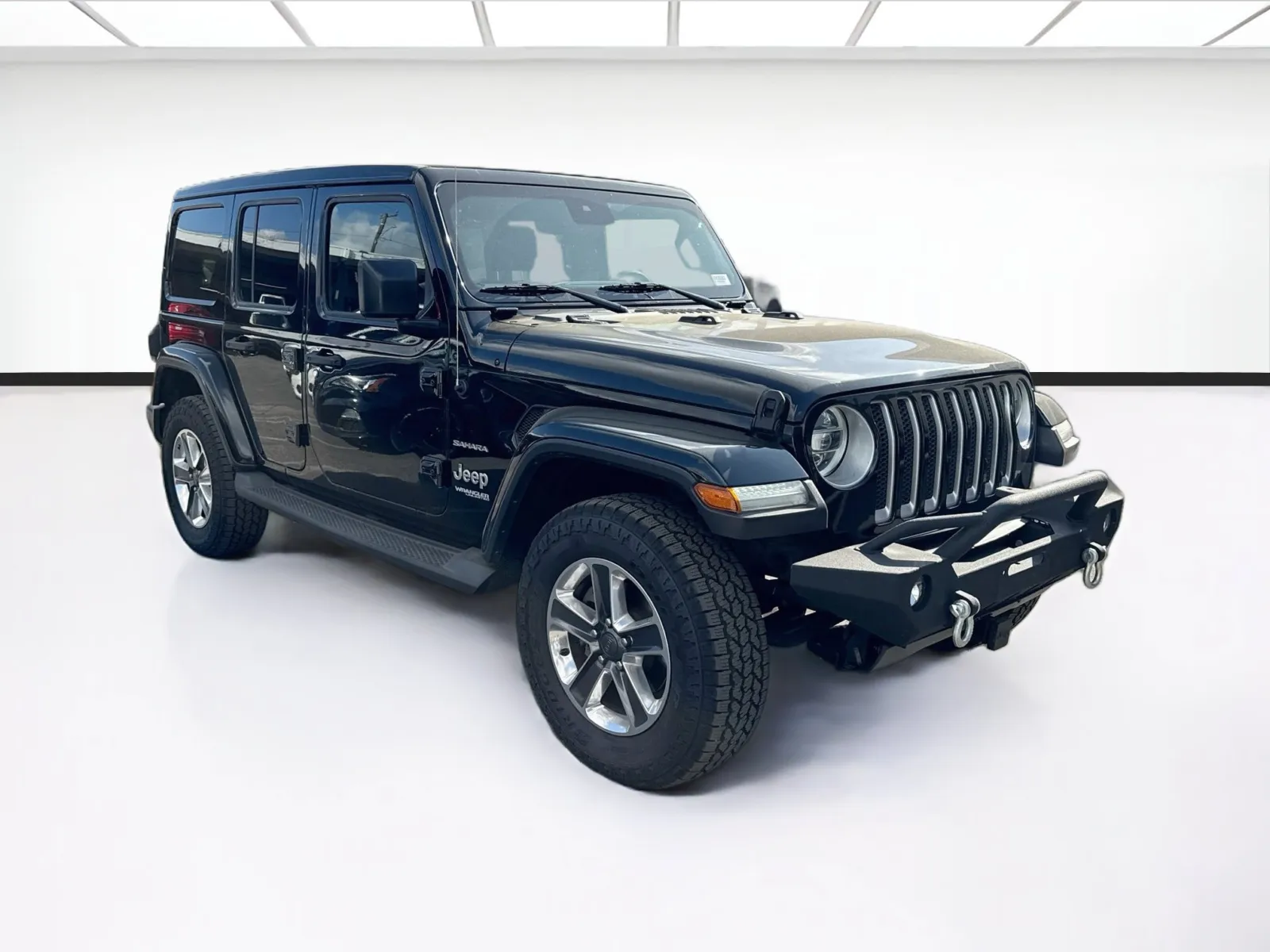 Jeep Wrangler photo 3