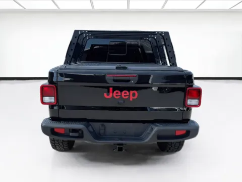 More photos of 2025 Jeep Gladiator Nighthawk at KarGenie, CA