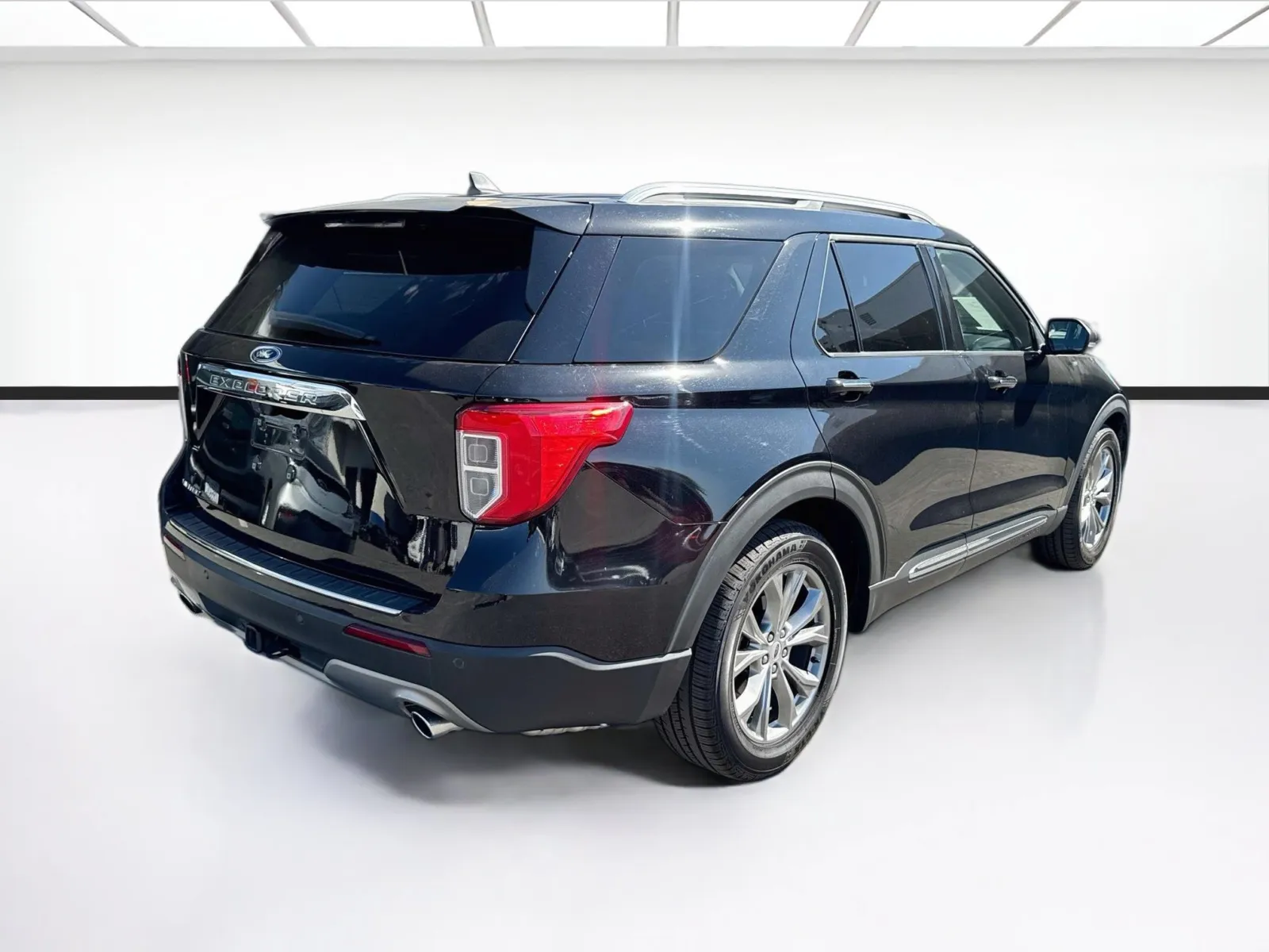 Ford Explorer photo 4