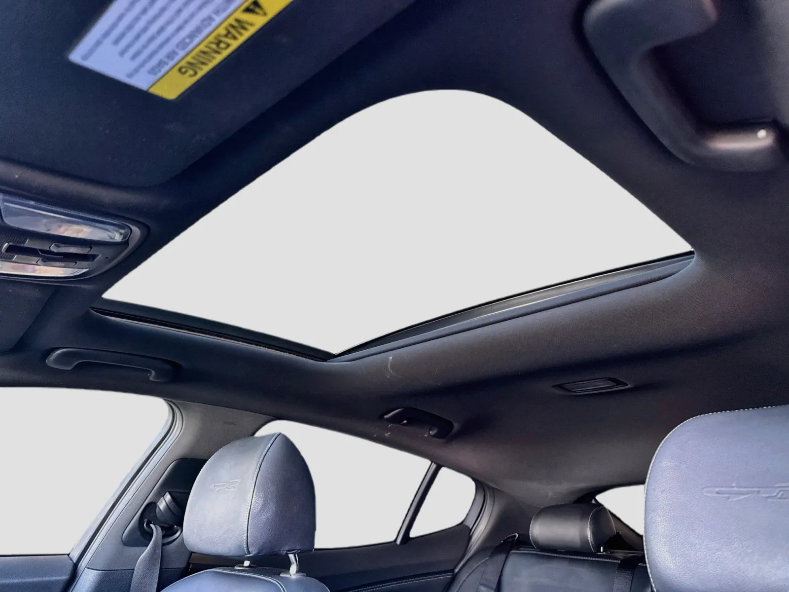 Kia Stinger photo 15