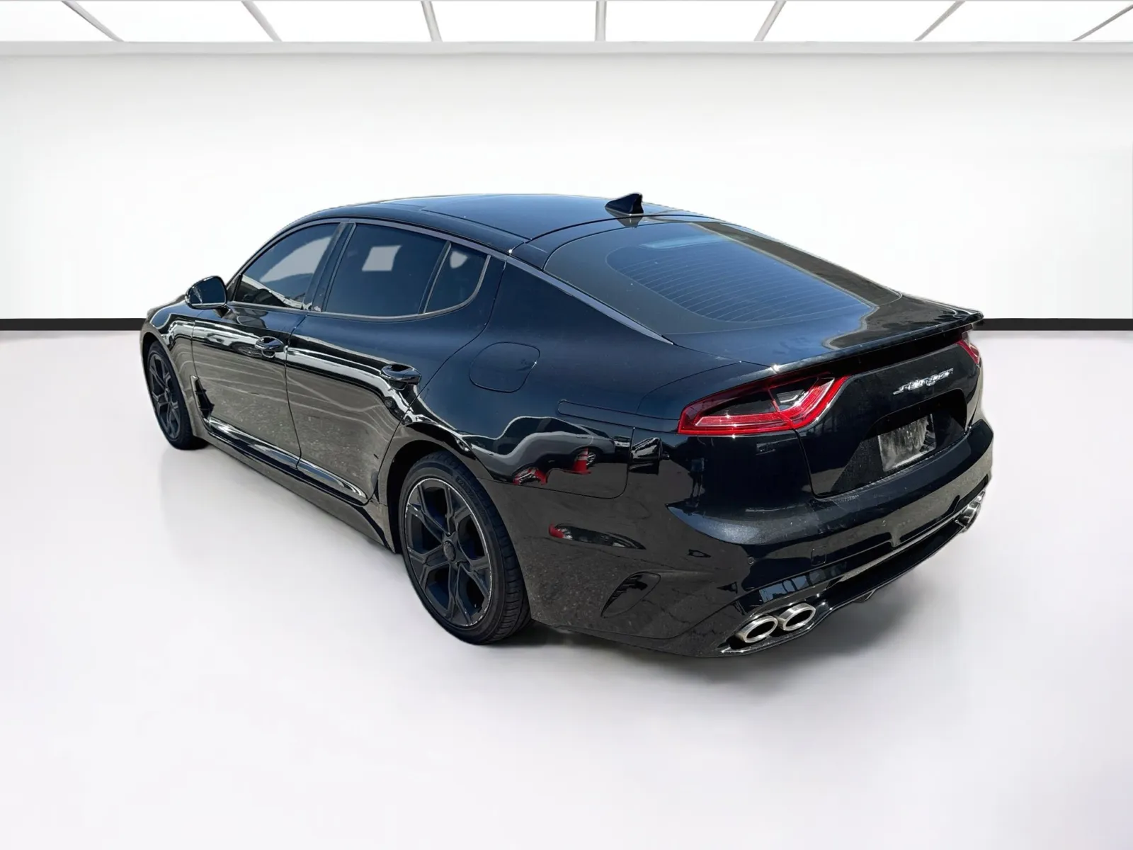 Kia Stinger photo 6