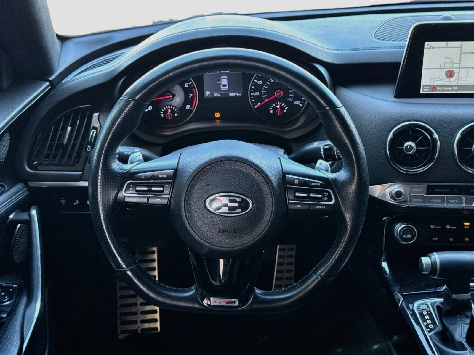 Kia Stinger photo 16