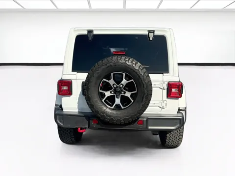 More photos of 2021 Jeep Wrangler Unlimited Rubicon at KarGenie, CA