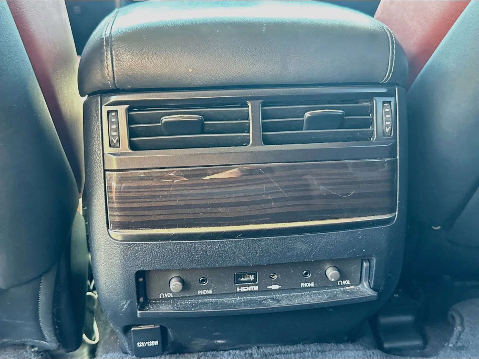 Lexus LX photo 20