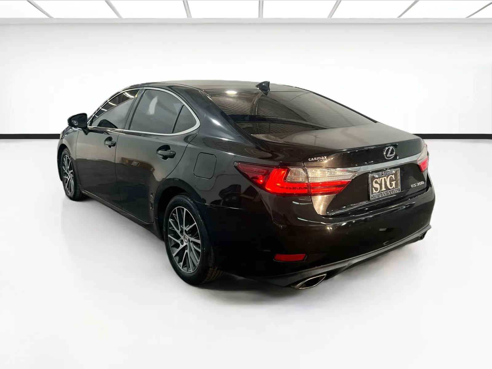 Lexus ES photo 6