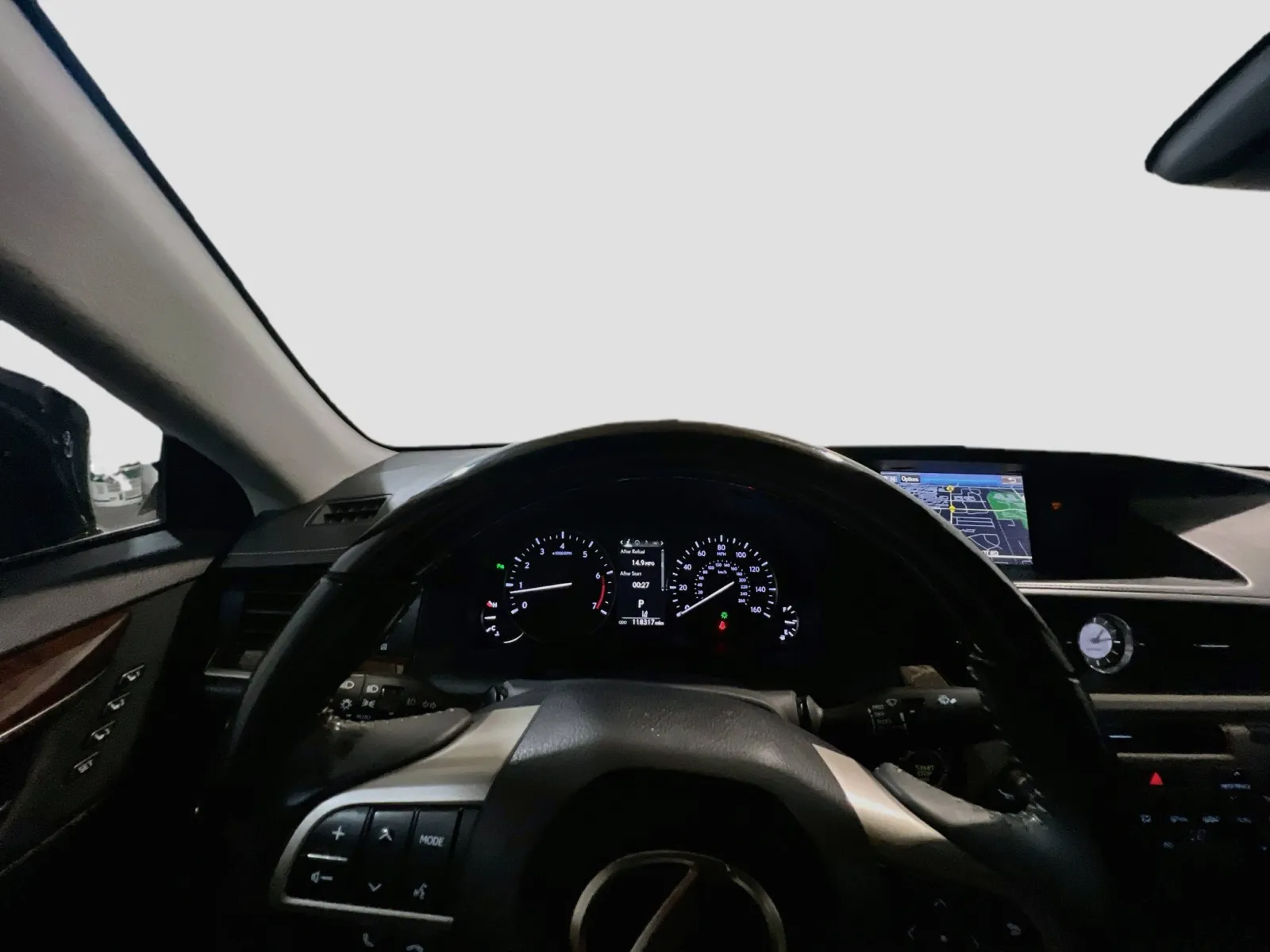 Lexus ES photo 7