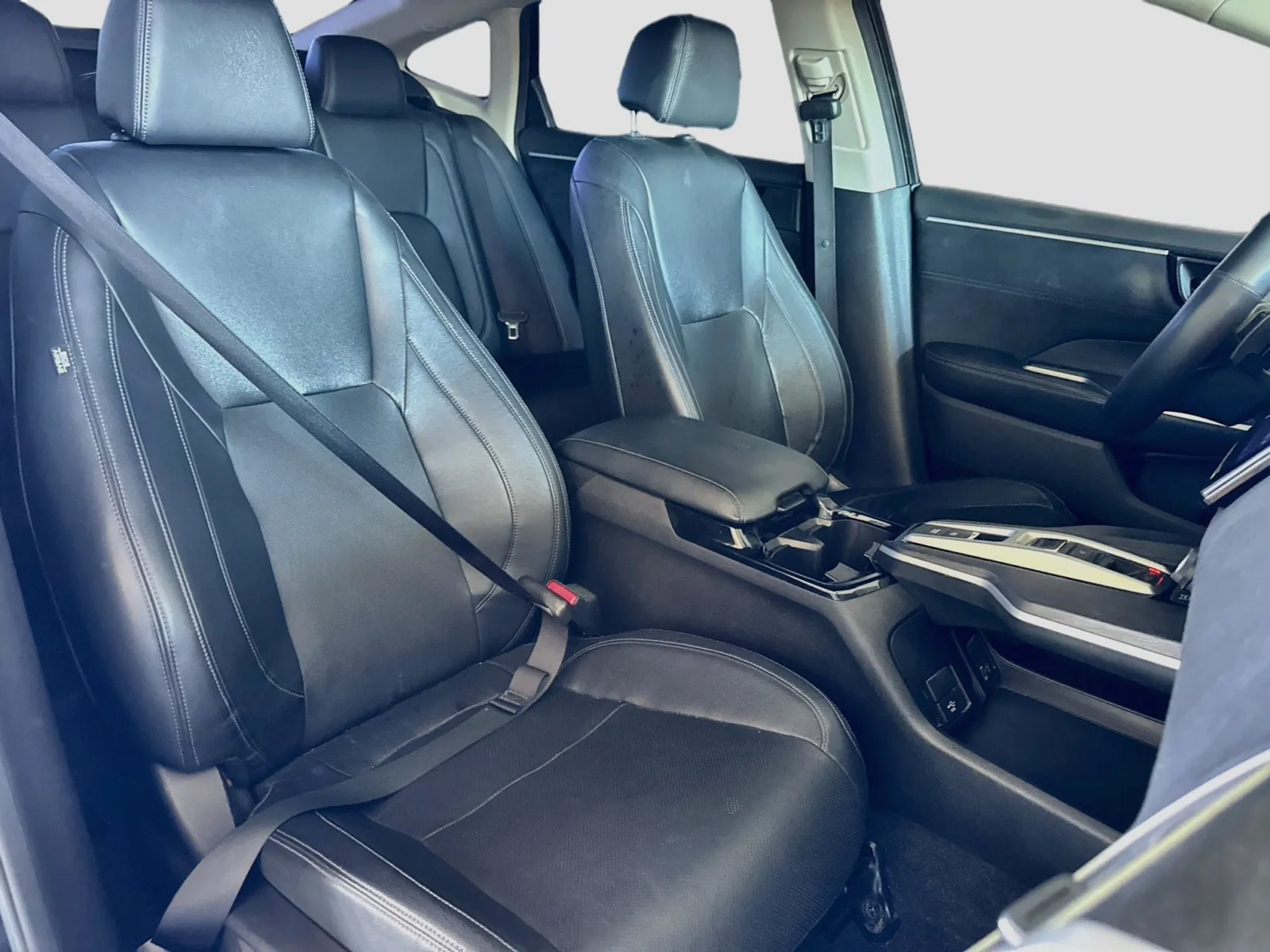 Honda Clarity photo 18