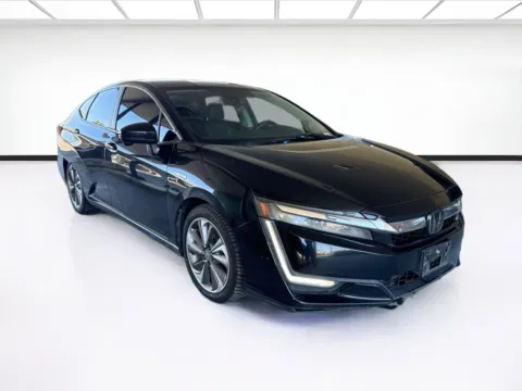 Another view of 2018 Honda Clarity Plug-In Hybrid Touring for sale in Fontana, CA at KarGenie