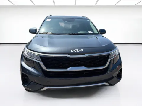 Photos of 2023 Kia Seltos S for sale in Fontana, CA at KarGenie