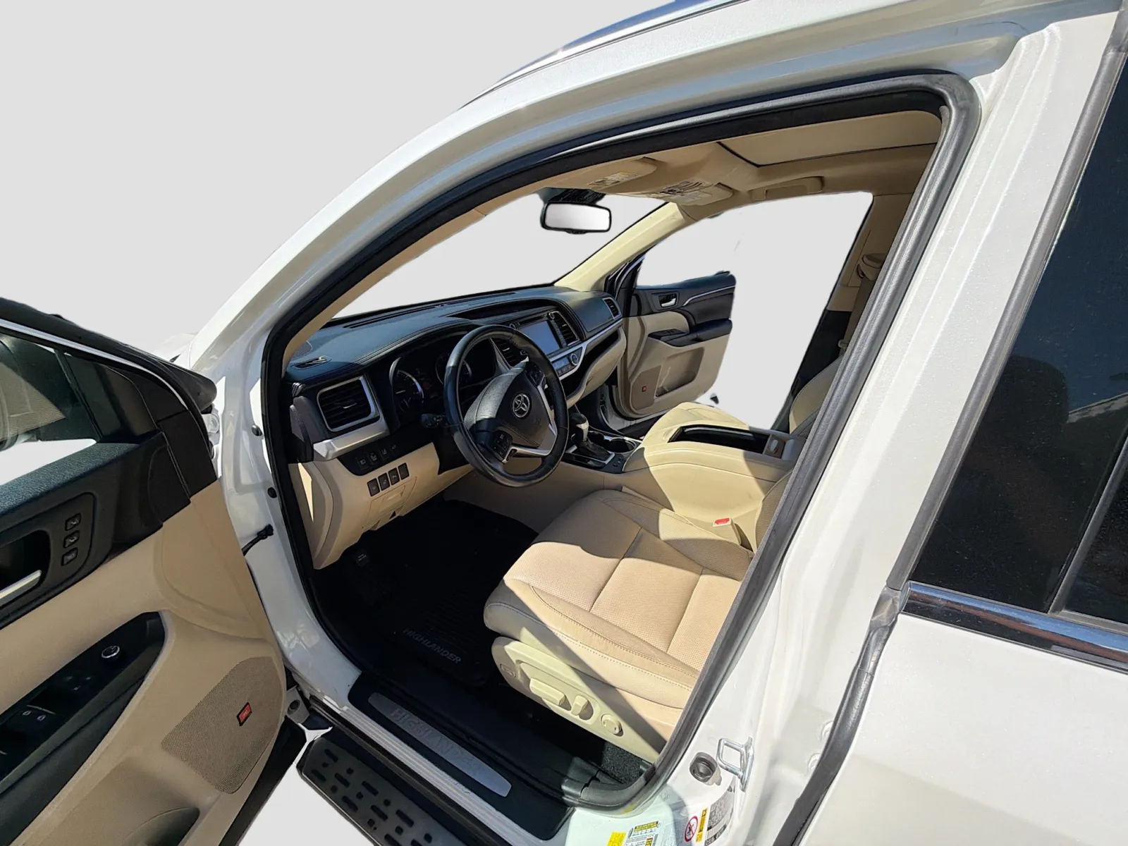 Toyota Highlander photo 14