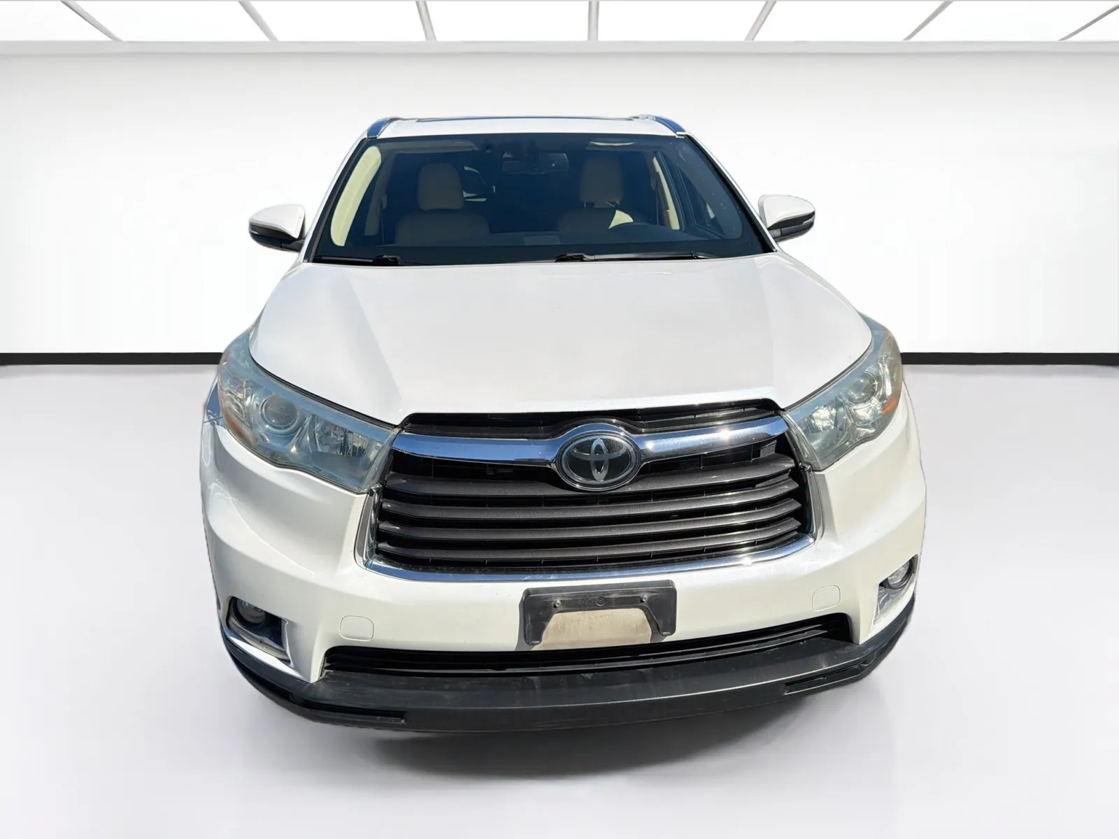 Toyota Highlander photo 2
