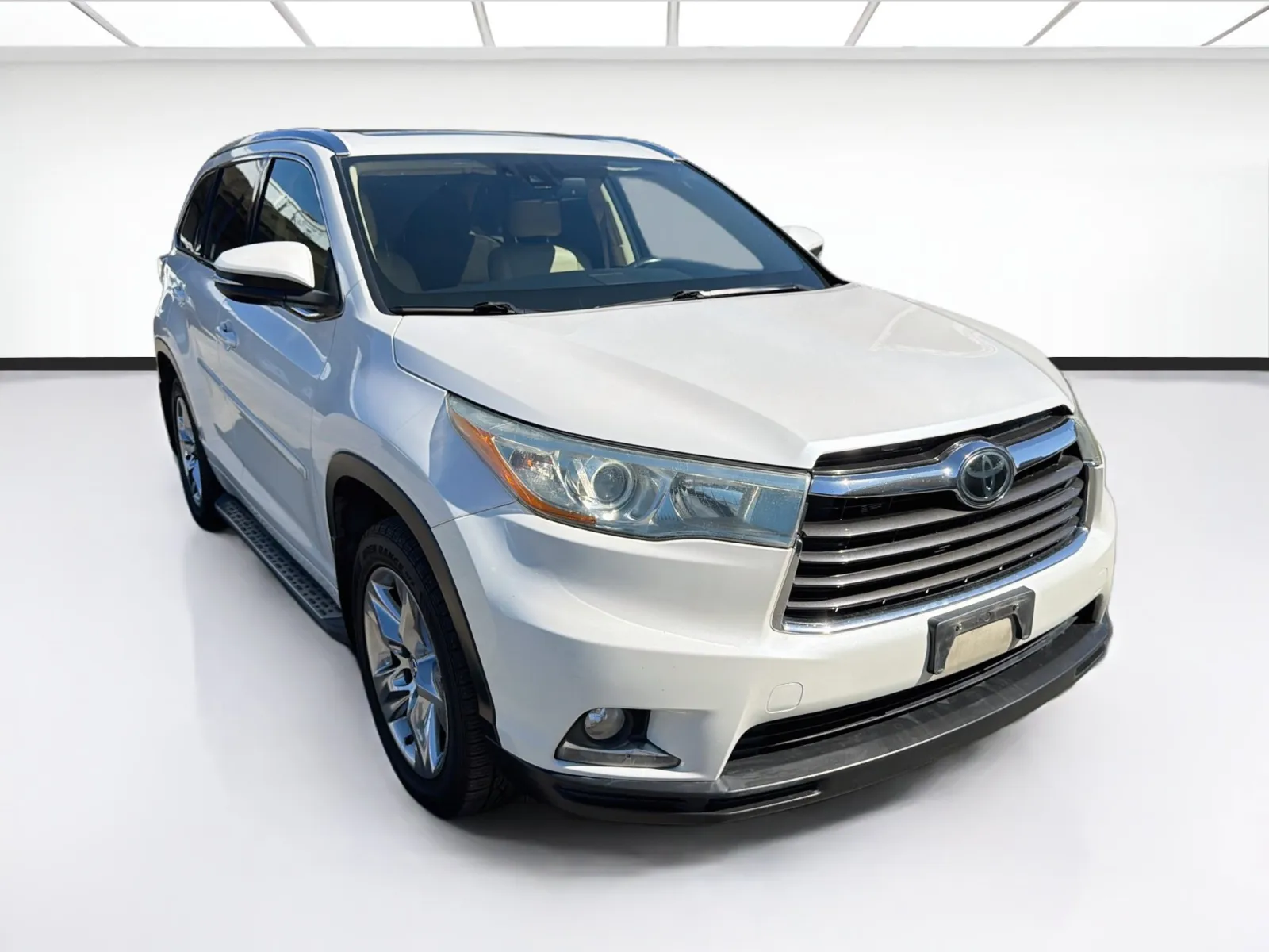 Toyota Highlander photo 3