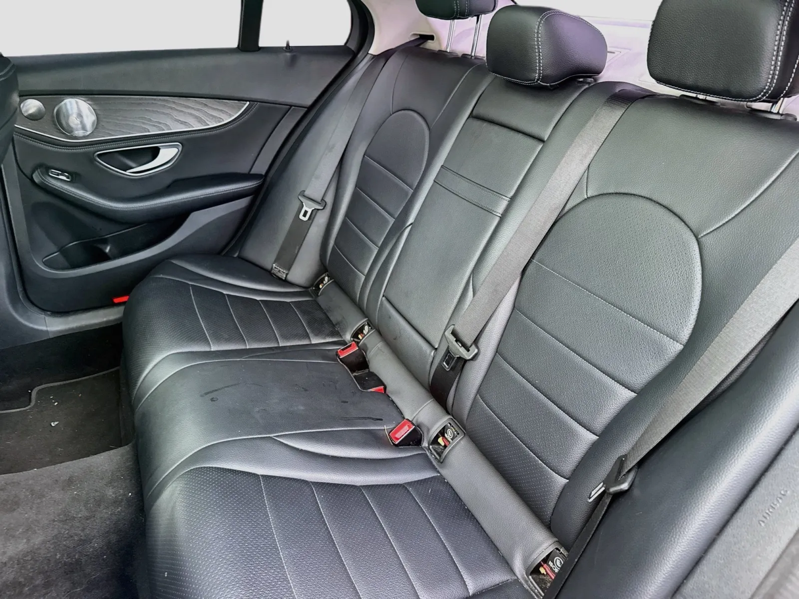 Mercedes-Benz C-Class photo 15