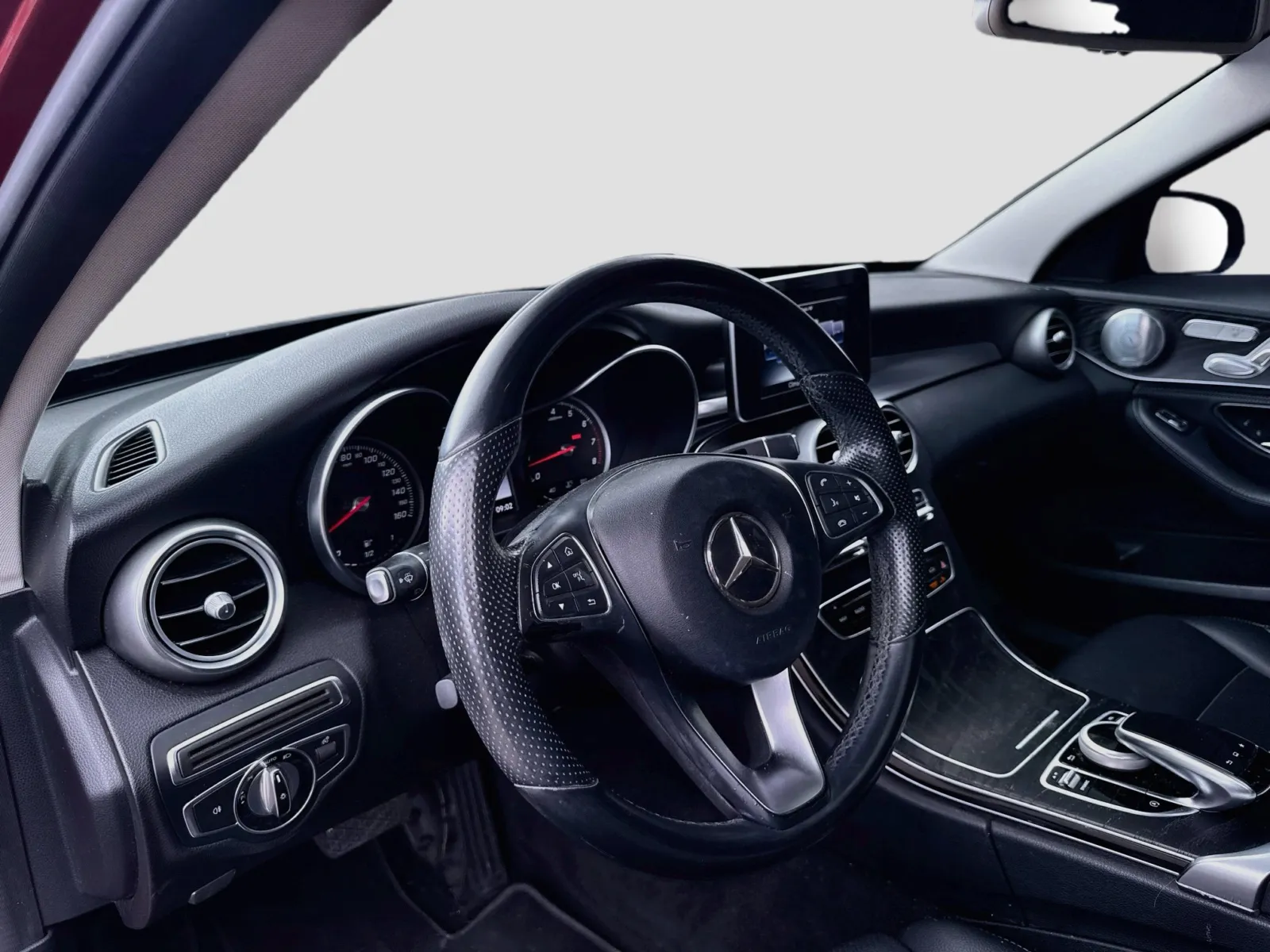 Mercedes-Benz C-Class photo 7