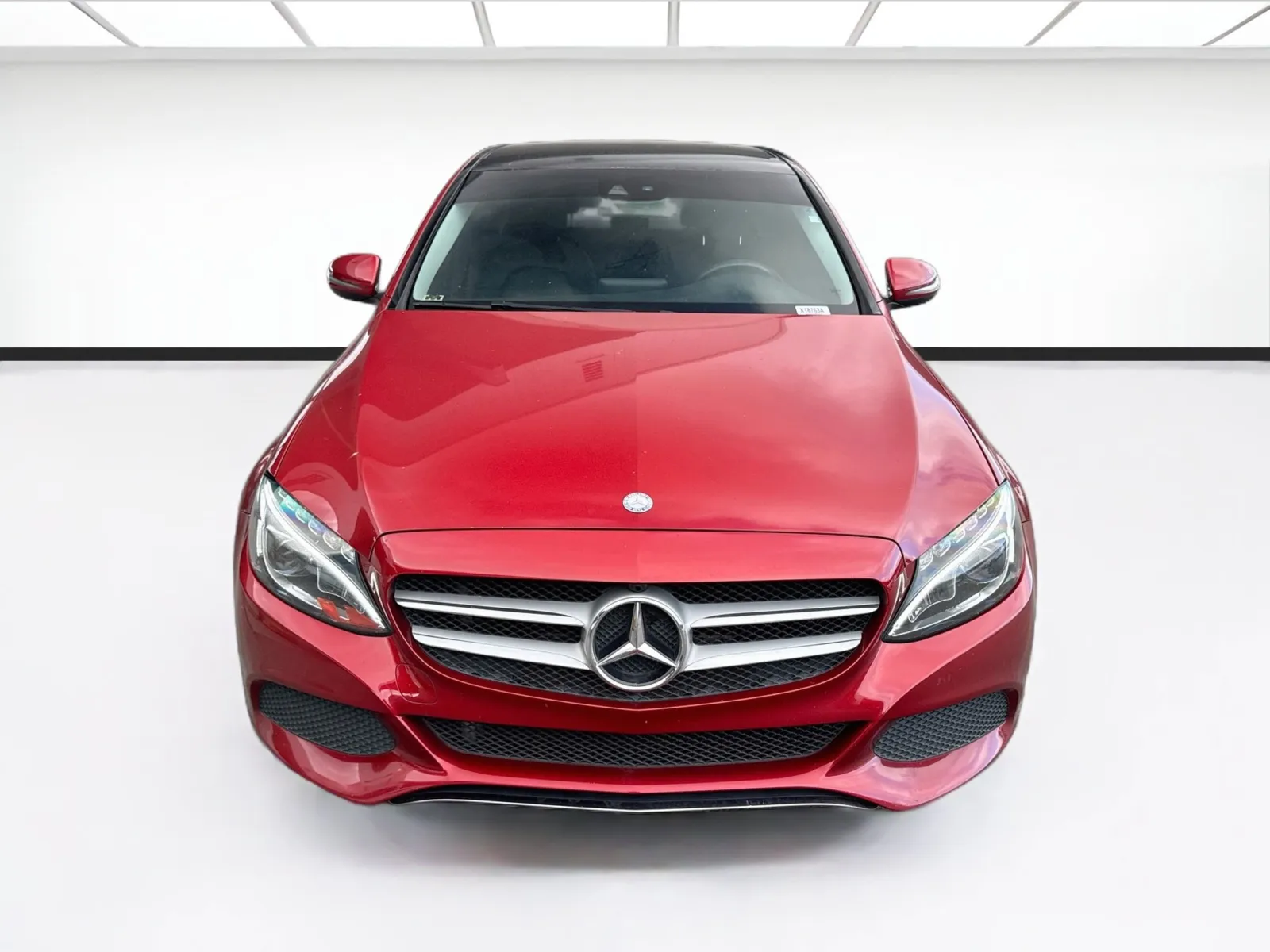 Mercedes-Benz C-Class photo 2