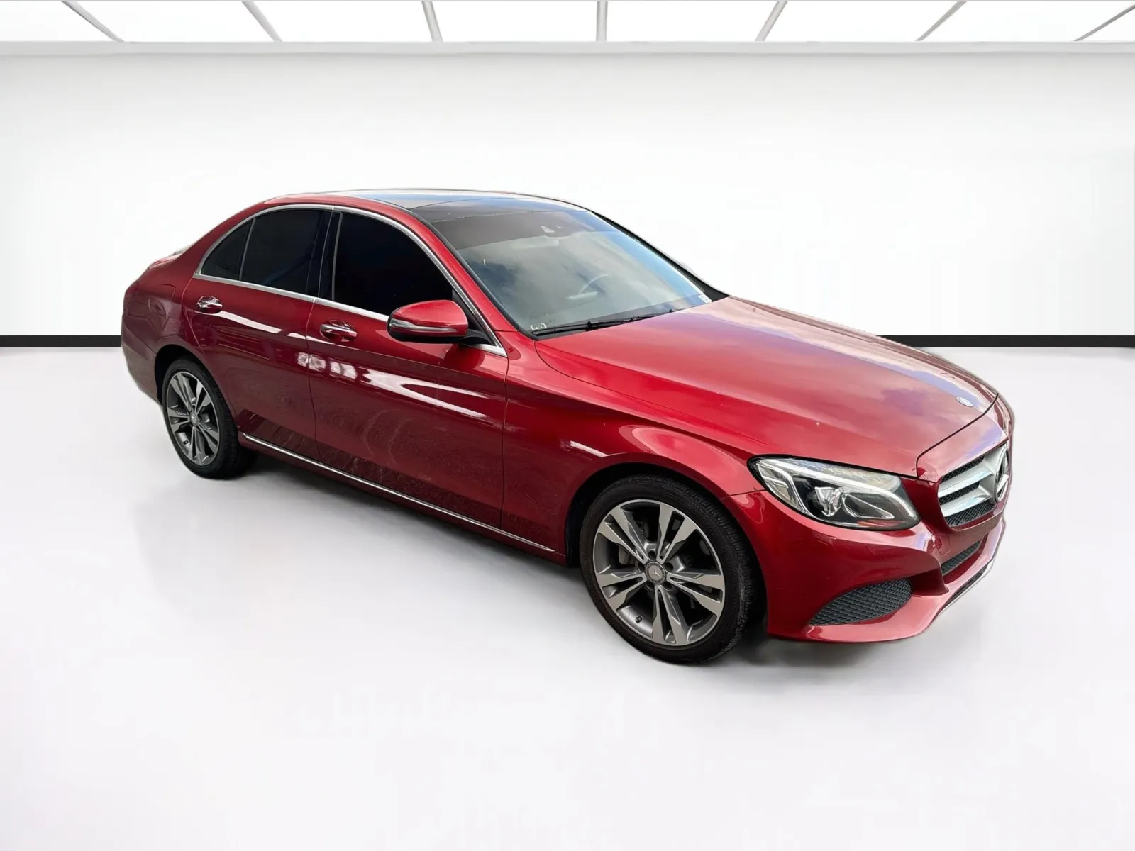Mercedes-Benz C-Class photo 3