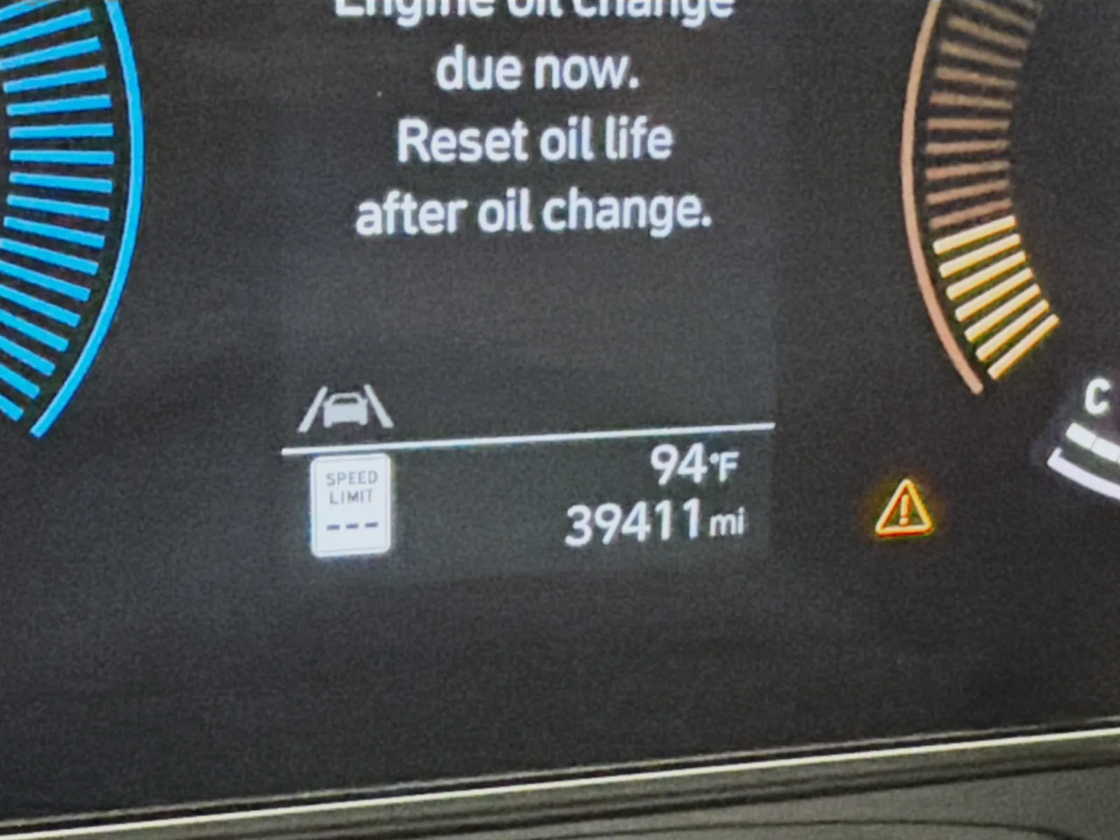 Hyundai Kona photo 8