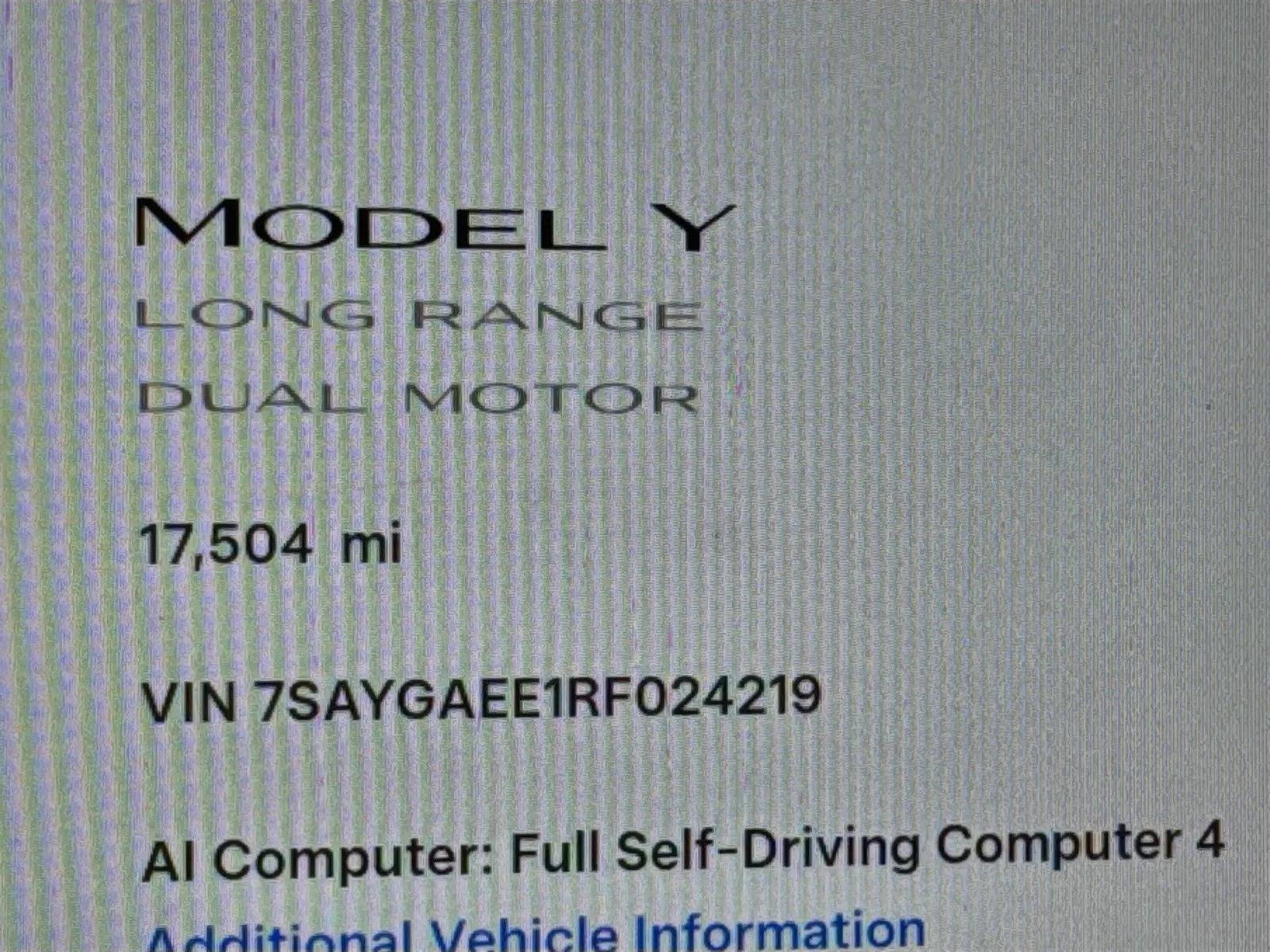 Tesla Model Y photo 8