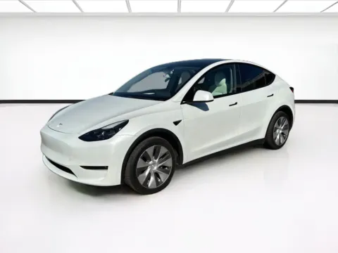 White 2023 Tesla Model Y Long Range for sale in Fontana, CA