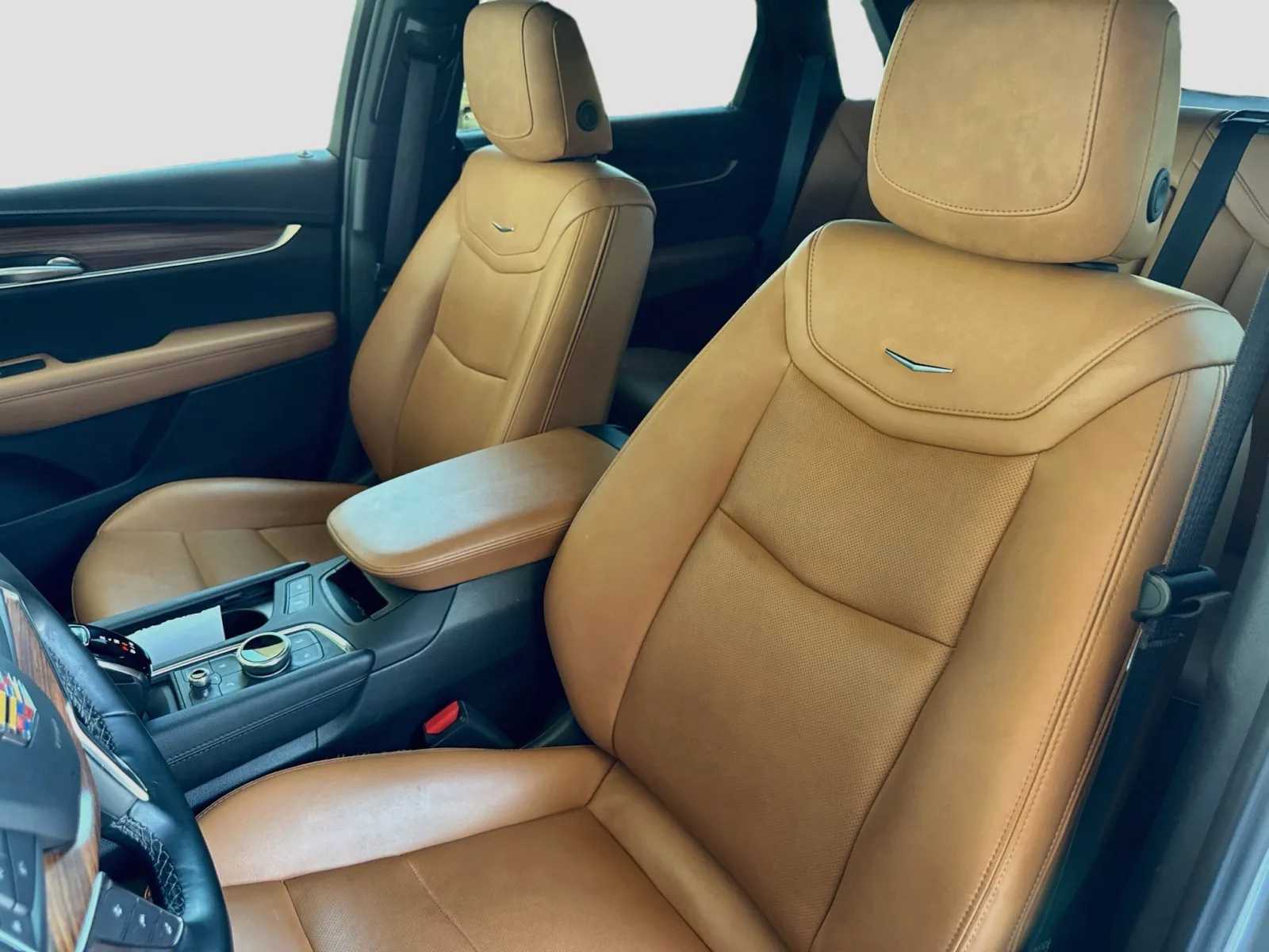 Cadillac XT5 photo 15