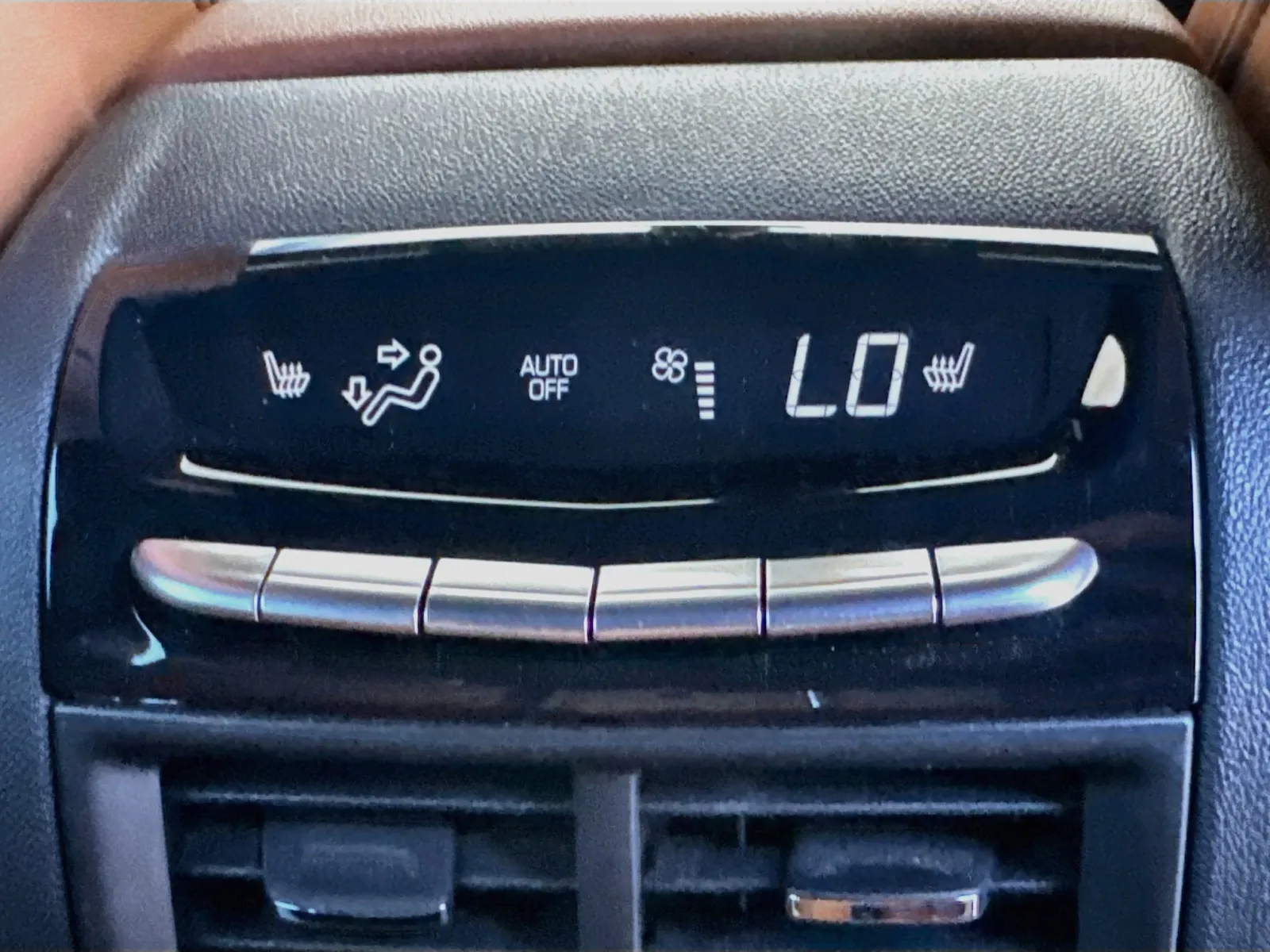 Cadillac XT5 photo 19