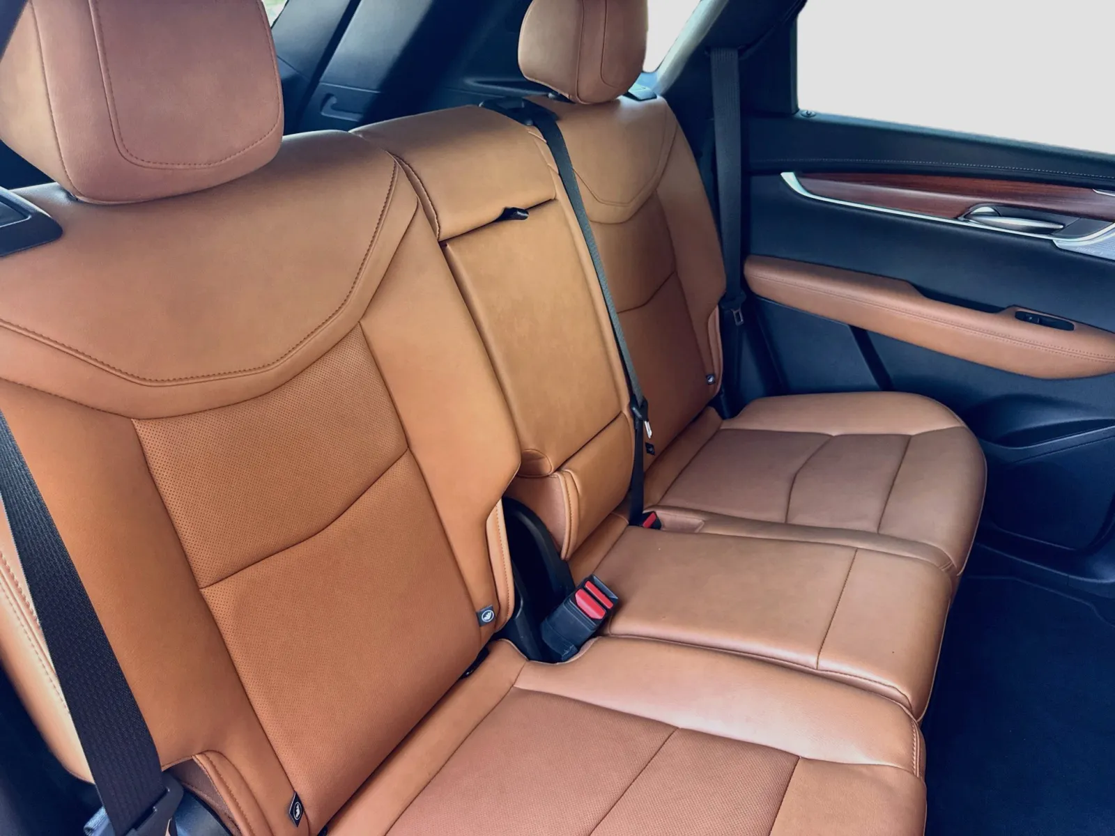 Cadillac XT5 photo 21