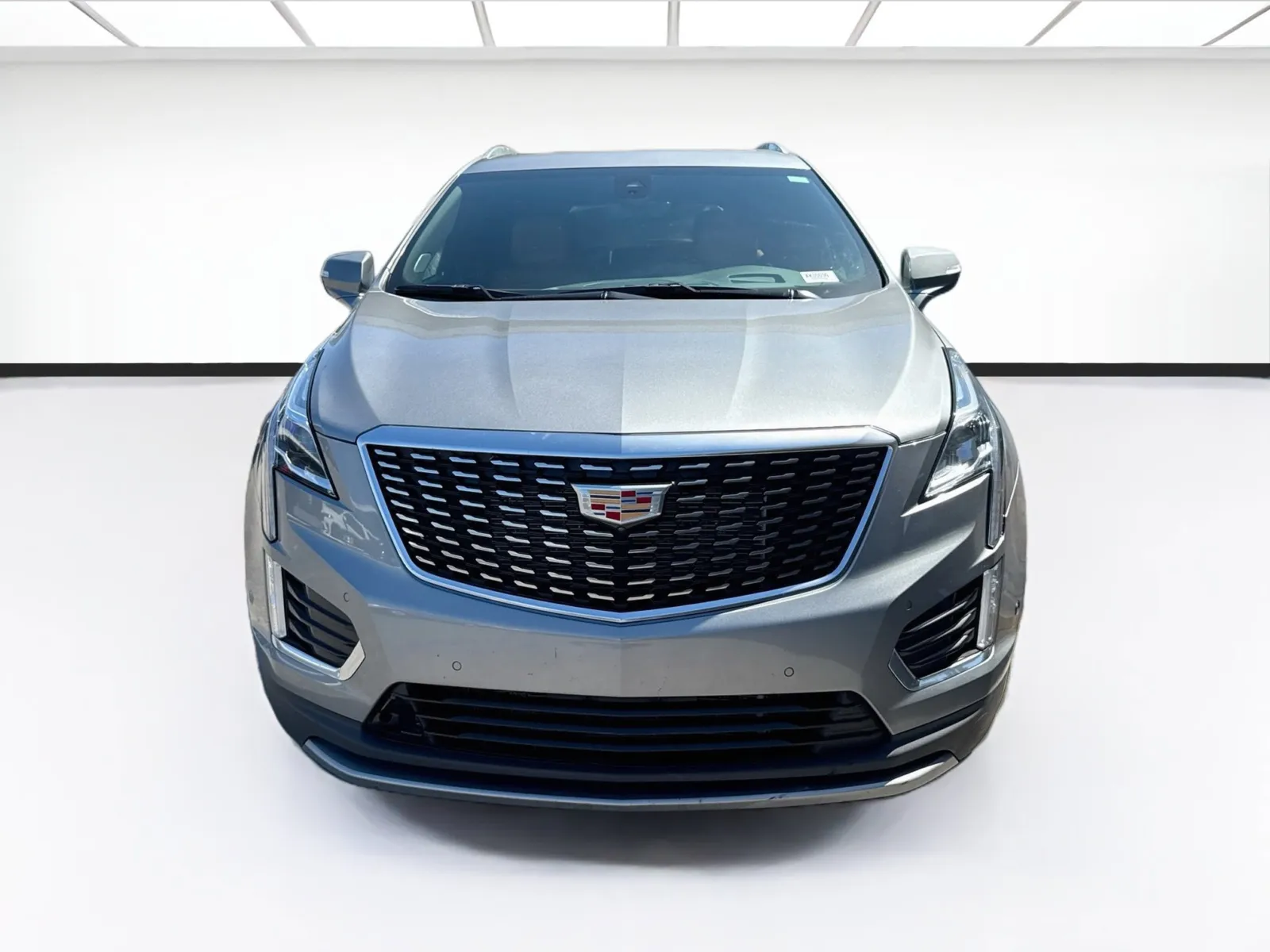 Cadillac XT5 photo 2