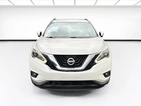 Photos of 2018 Nissan Murano SV for sale in Fontana, CA at KarGenie