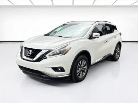 White 2018 Nissan Murano SV for sale in Fontana, CA