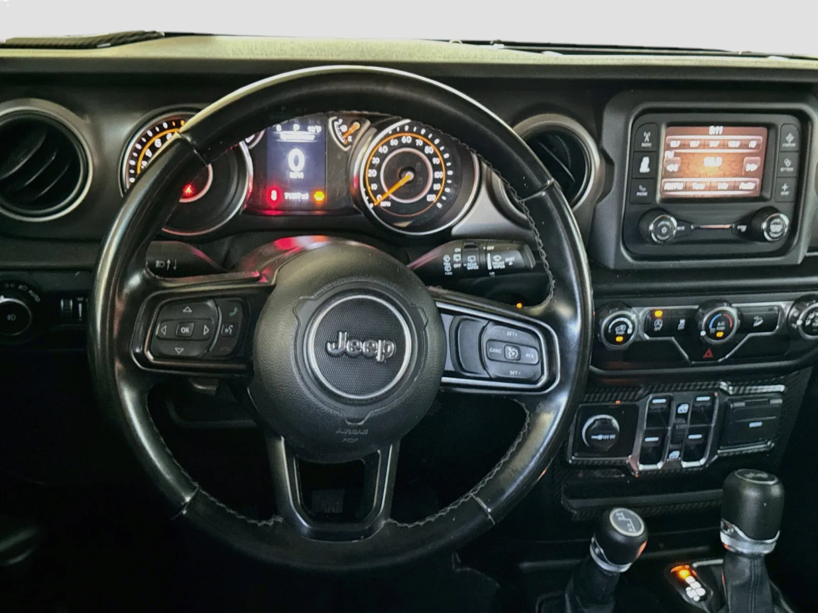 Jeep Wrangler photo 13