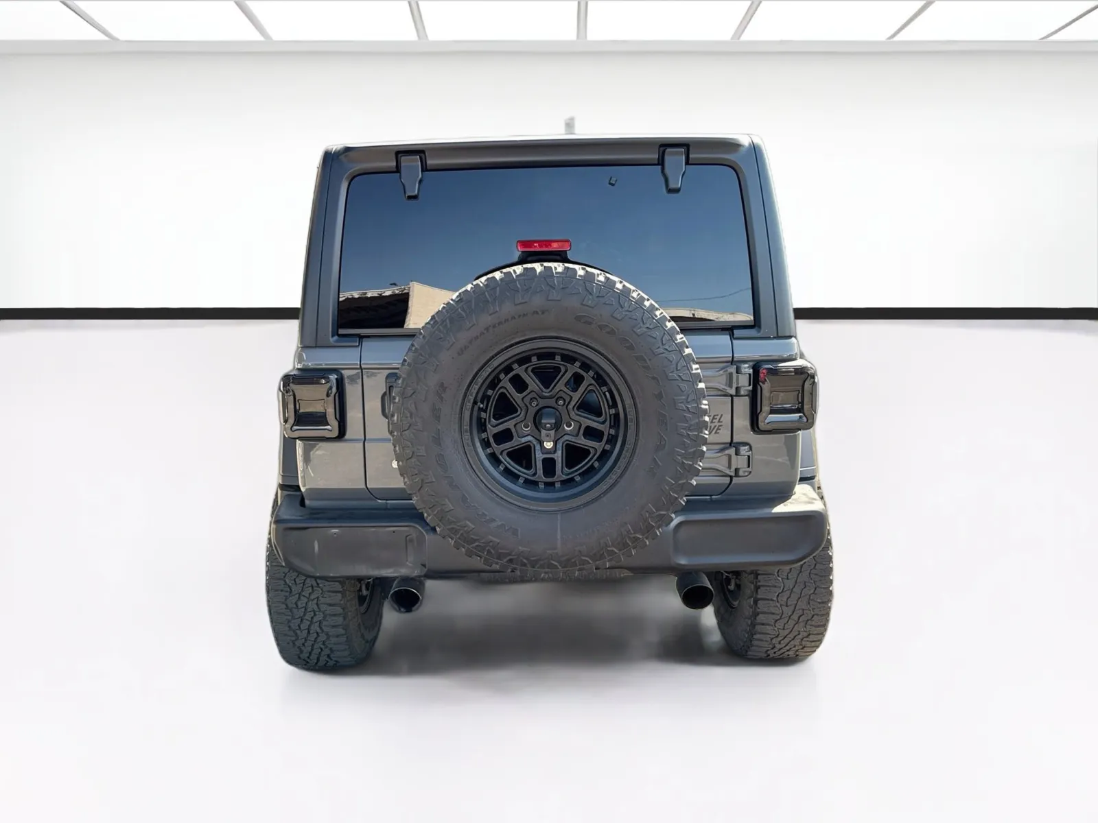 Jeep Wrangler photo 5