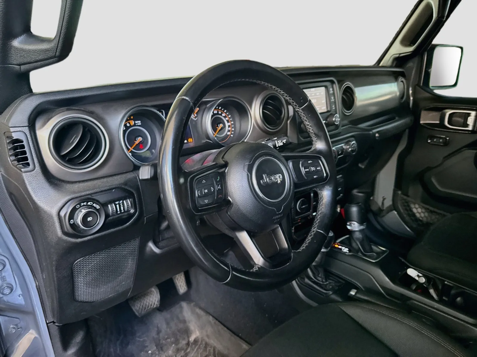 Jeep Wrangler photo 7