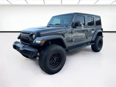 Gray 2020 Jeep Wrangler Unlimited Willys for sale in Fontana, CA