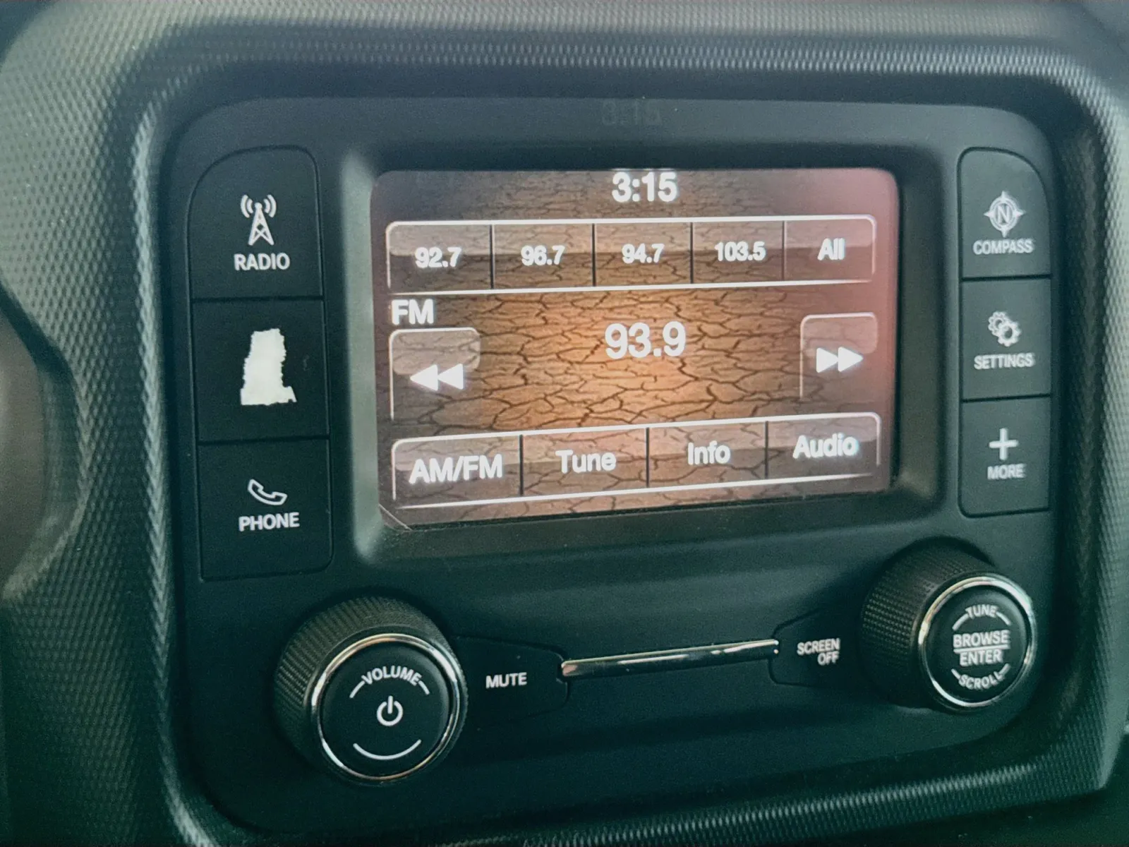 Jeep Wrangler photo 10
